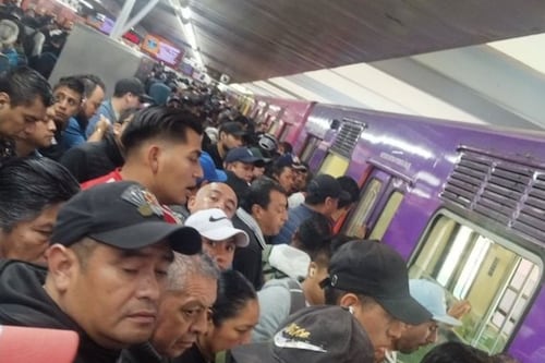 Metro CDMX arranca operaciones hoy 1 de mayo: reportan retrasos y quejas desde primeras horas