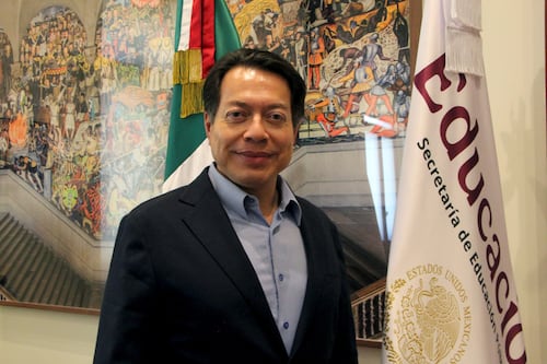 Mario Delgado: “Queremos que la educación sea el abrazo permanente del Estado hacia sus jóvenes”