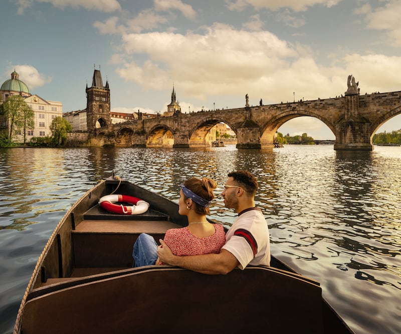 A unos días del encuentro entre ambas selecciones, el director de CzechTourism en México revela por qué República Checa es mucho más que Praga y cuáles son los lugares imperdibles para los viajeros mexicanos