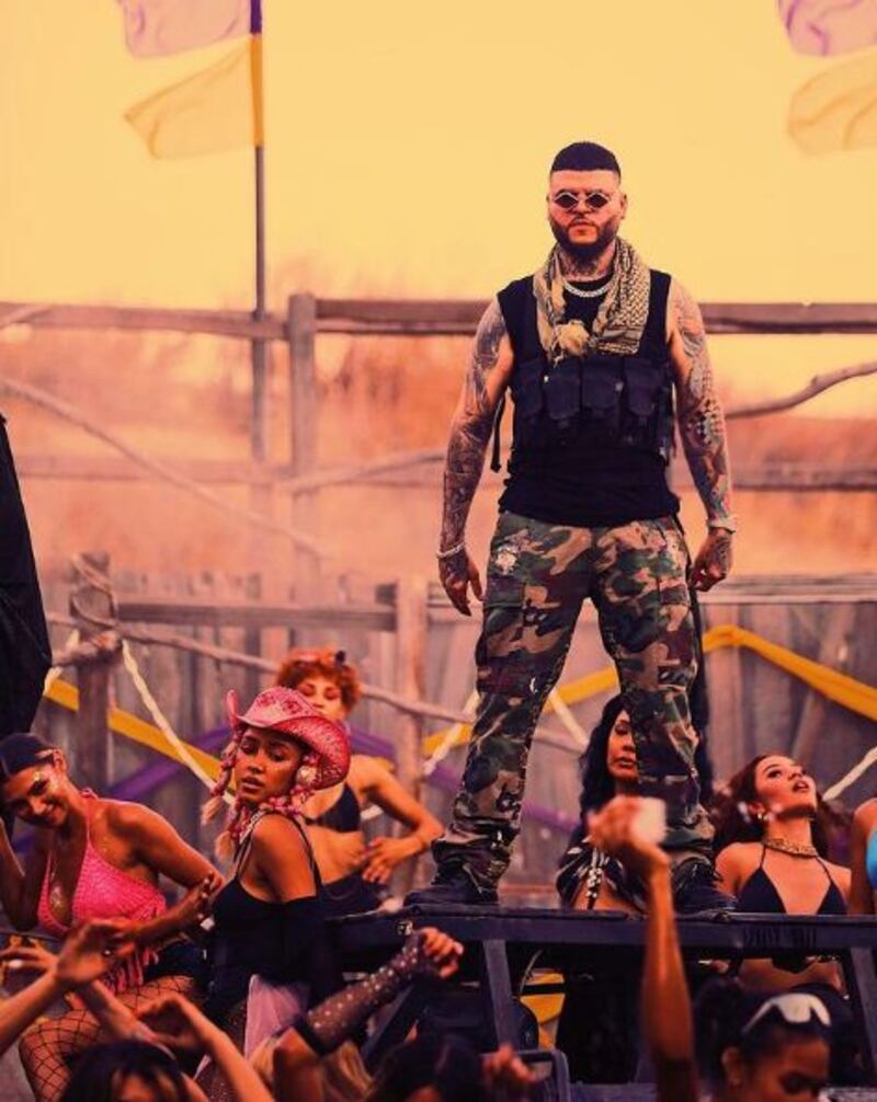 "Pepas" de Farruko el significado de la canción que domina las carteleras