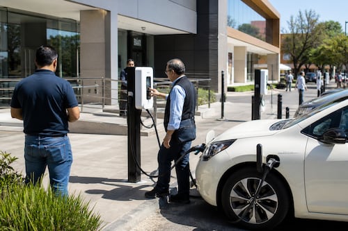 Piden cargadores para autos eléctricos en 13 municipios de Guanajuato; Poder Judicial dice que dependerá del presupuesto