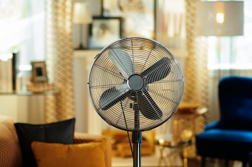 ¿Cómo ahorrar en el consumo de energía eléctrica pese a las altas temperaturas del verano?