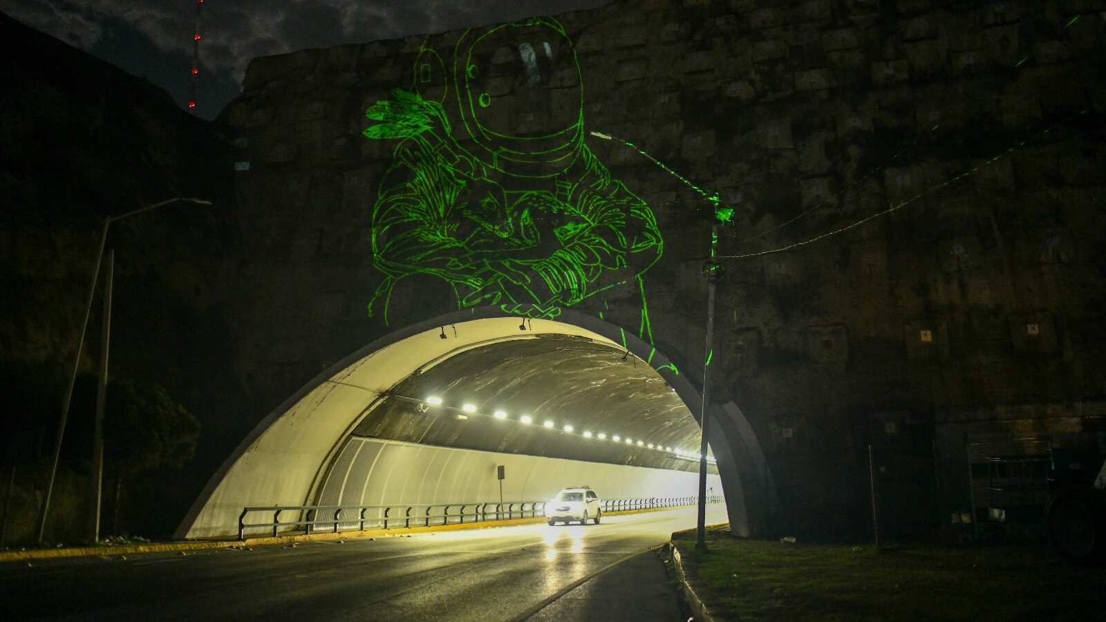 El curador francés Cyrille Gouyette estará en Monterrey para la inauguración del mural.