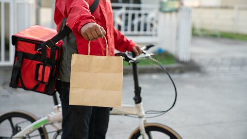 Sujetos hacían pedidos de comida, secuestraban al repartidor y extorsionaban a sus familiares en el norte de Quito