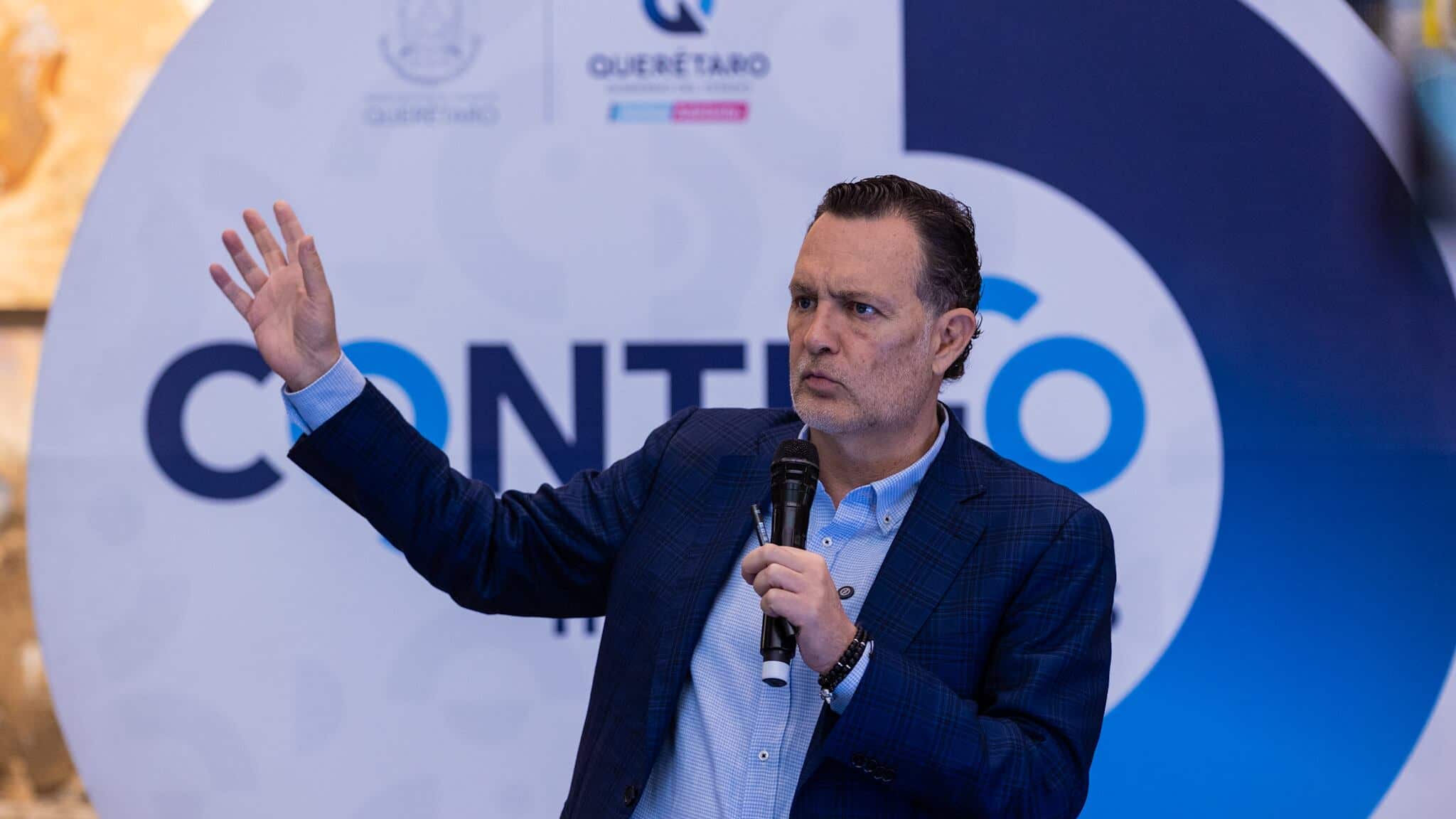 Advierte Kuri posible reubicación de familias por obra del tren México-Querétaro