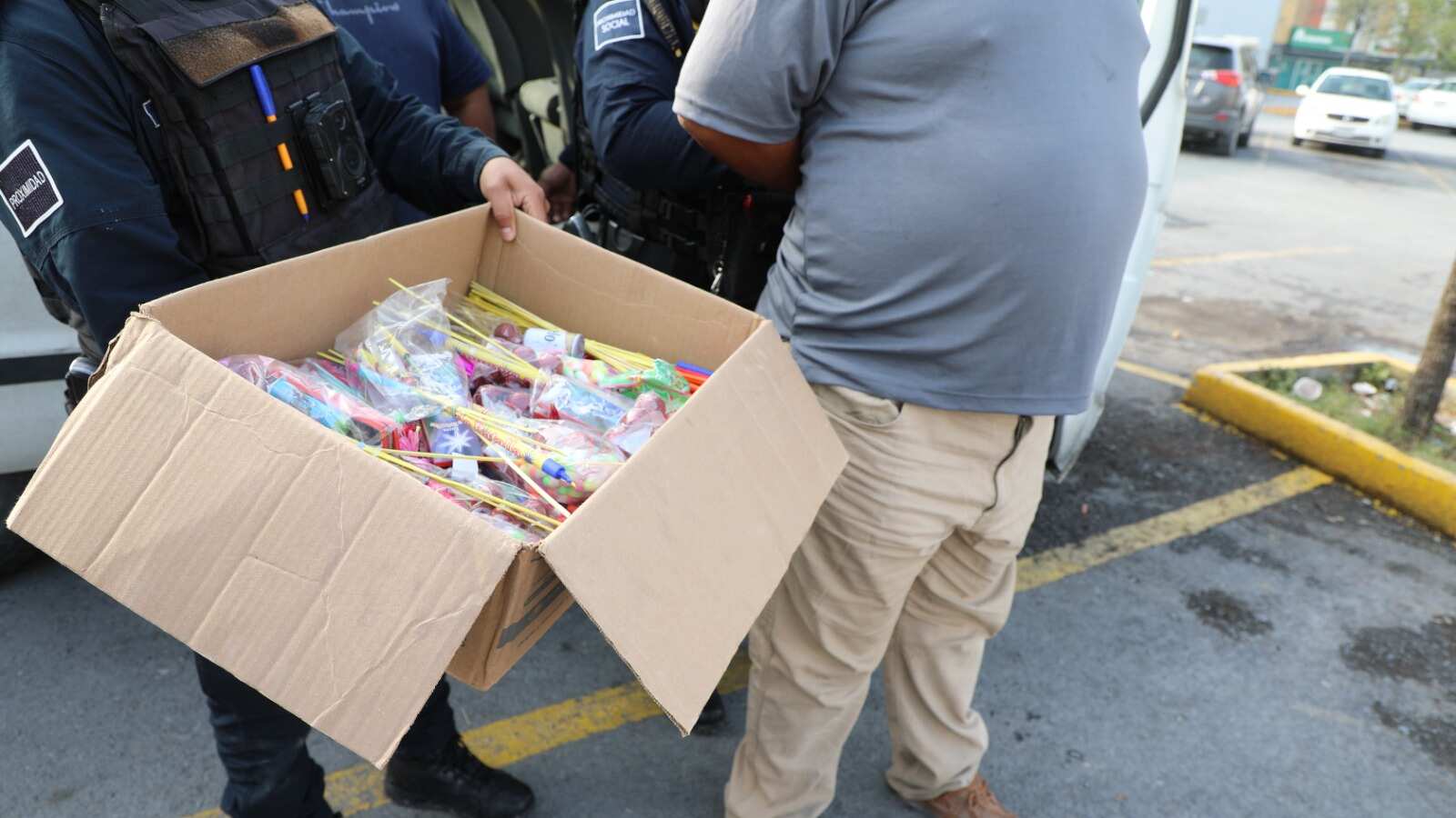 Moisés "N" pretendía vender el producto en una plaza comercial.
