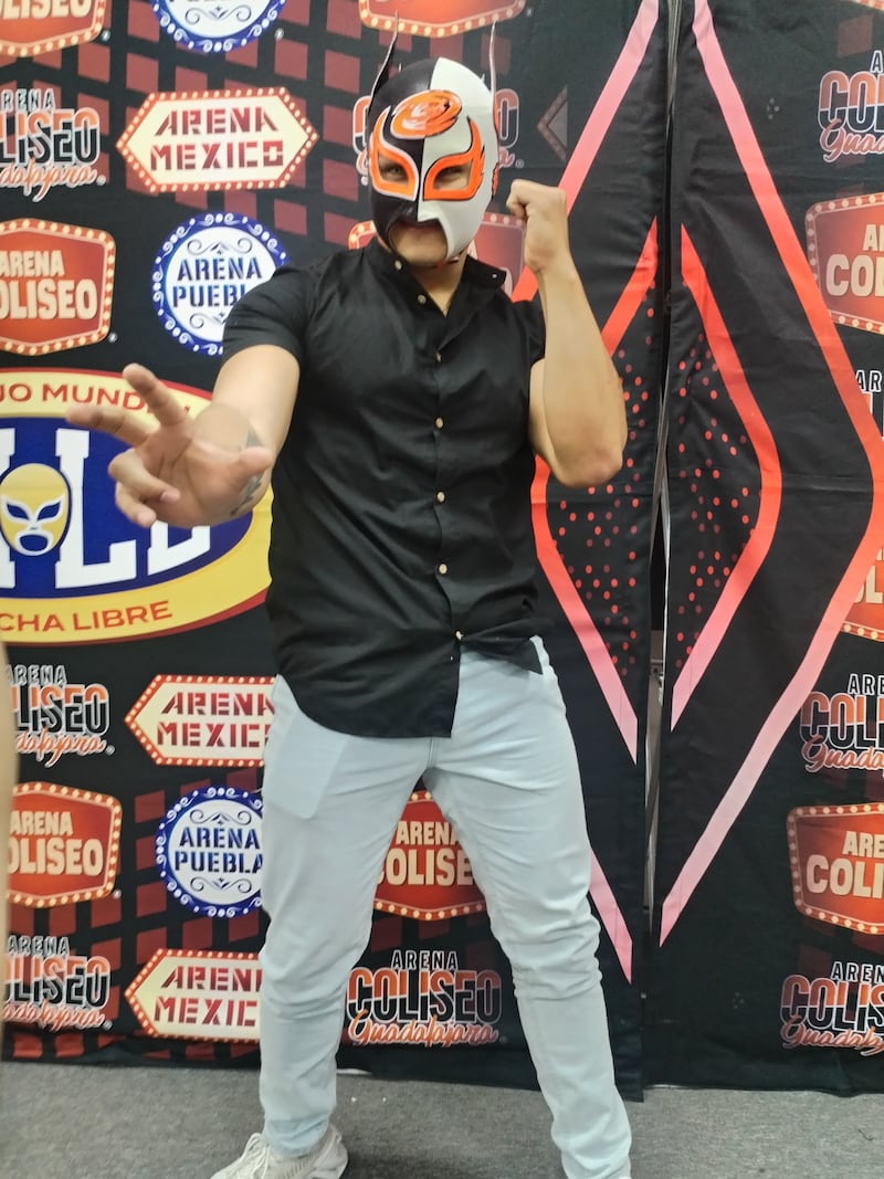 Neón