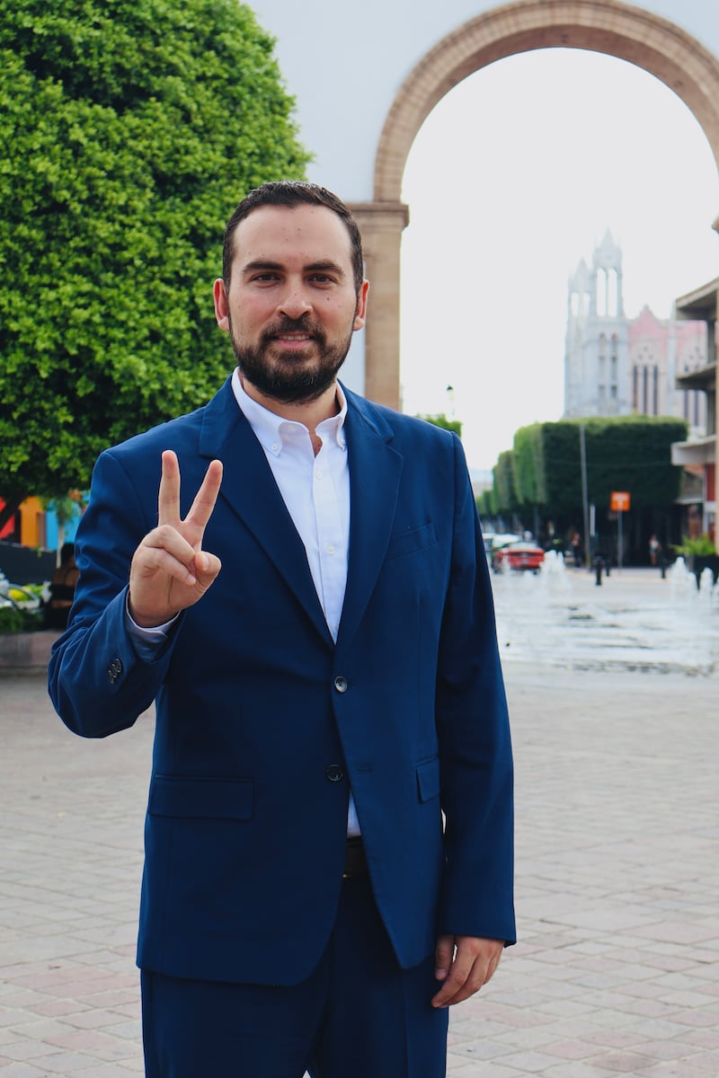 Alan Sahir Márquez frena vacíos legales ante la Inteligencia Artificial