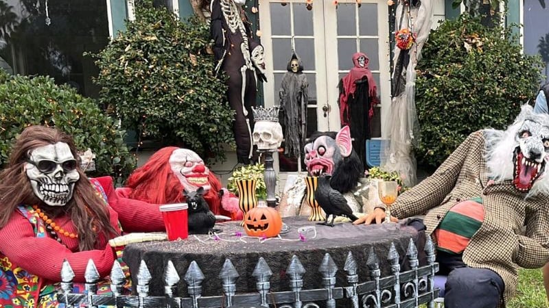 Se llenan los anaqueles de mercancías