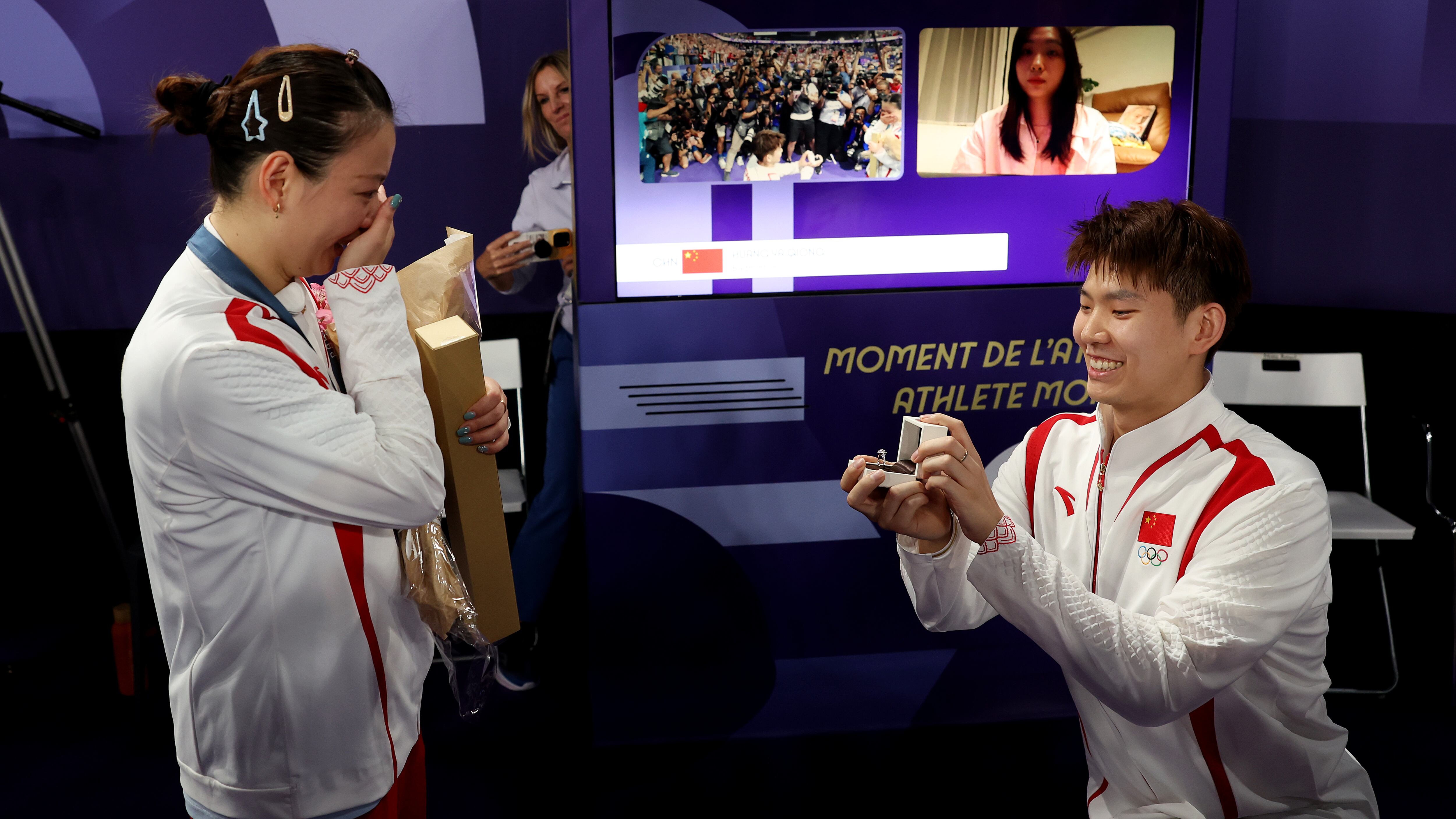 Huang Ya Qiong y Li Yuchen se comprometieron en la Arena Porte de La Chapelle.