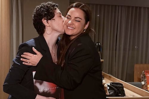 Maite Perroni protagoniza encuentro íntimo de corazón a corazón con una fan en Brasil, que lucha contra el cáncer