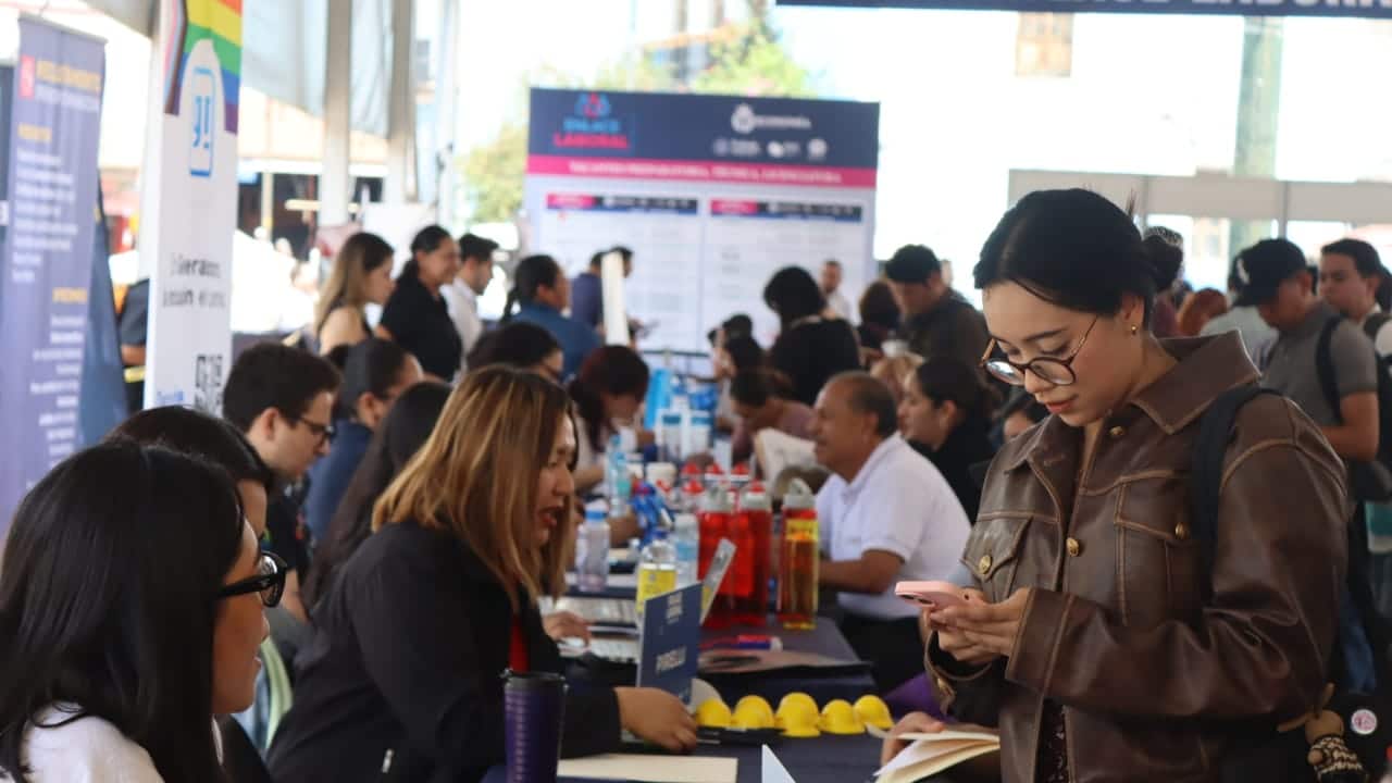 En los Enlaces Laborales organizados en Guanajuato, más de mil empresas han ofertado vacantes directamente a buscadores de empleo en sus comunidades