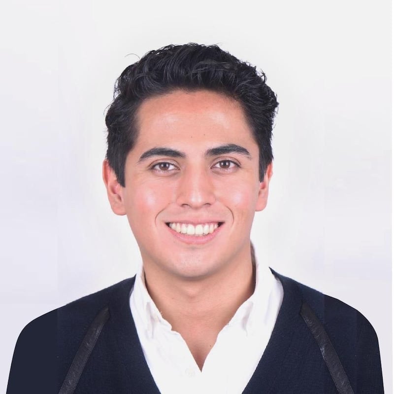 Ervin Manuel Santiago, PR Manager de realme, habla sobre la nueva Titan Battery de 10,001mAh que busca ofrecer mayor libertad, autonomía extrema y rendimiento para las nuevas generaciones hiperconectadas
