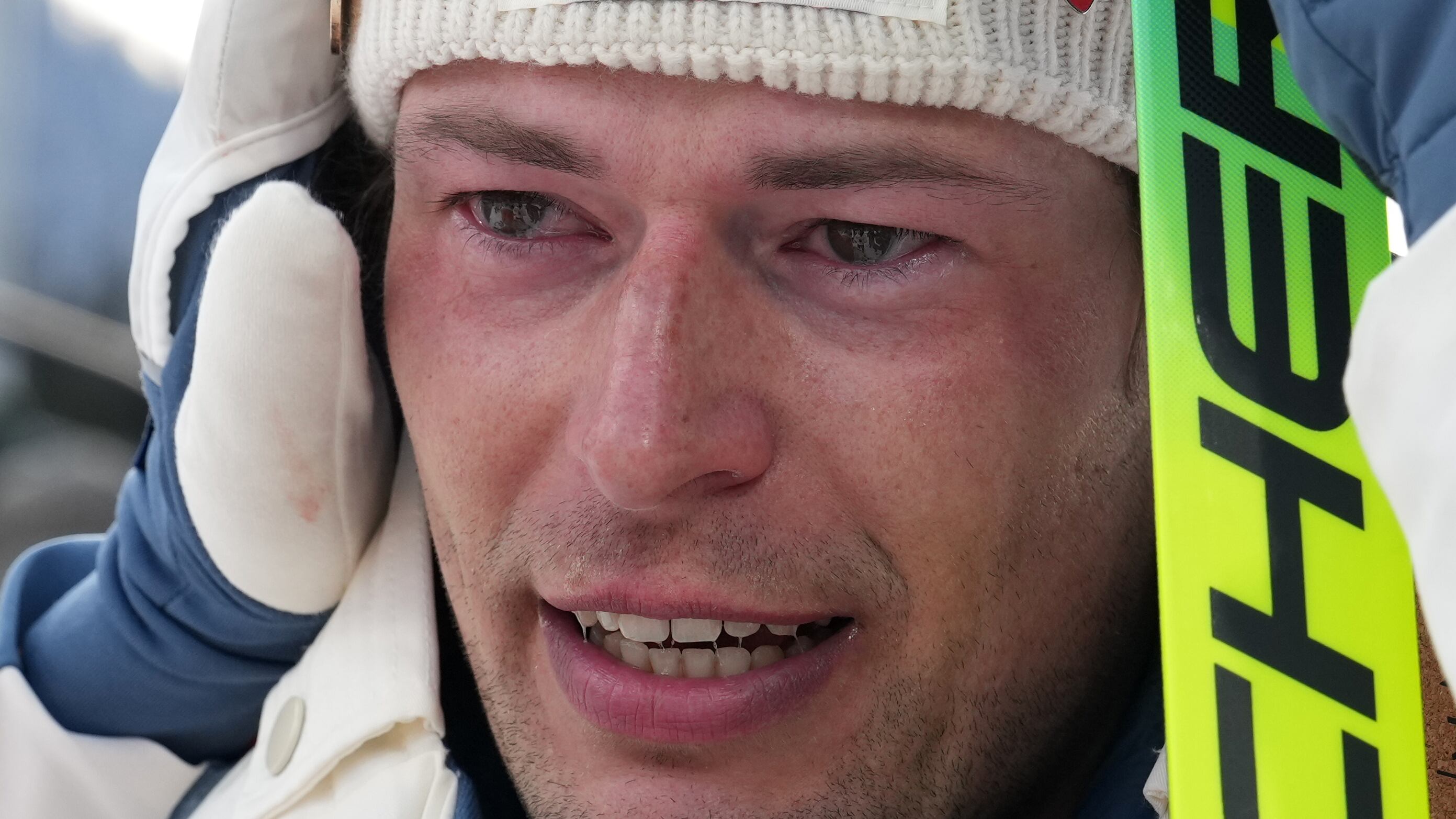 Sturla Holm Laegreid confesó infidelidad en plena entrevista.