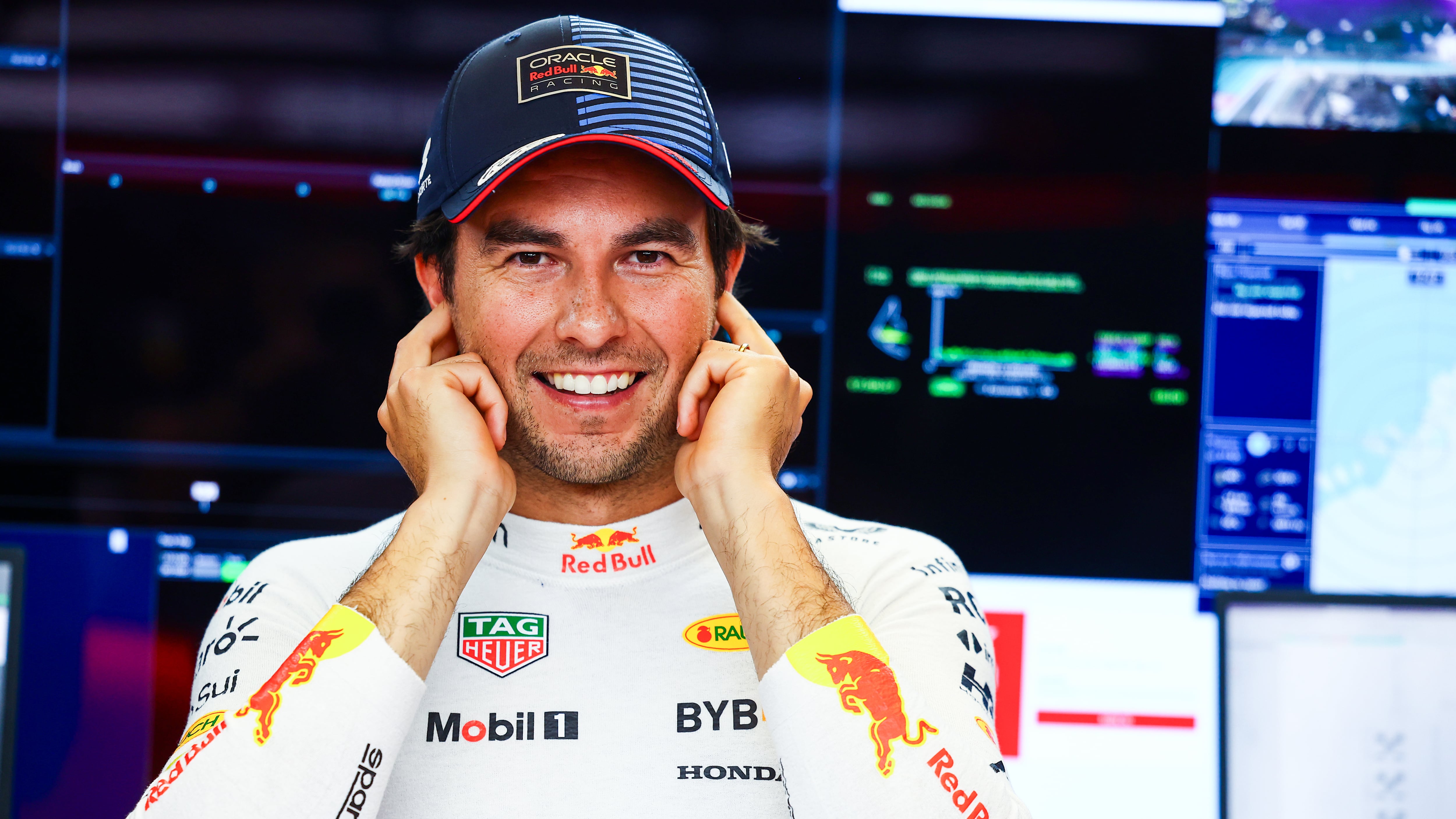 Checo Pérez volvería a la Fórmula 1 en 2026.