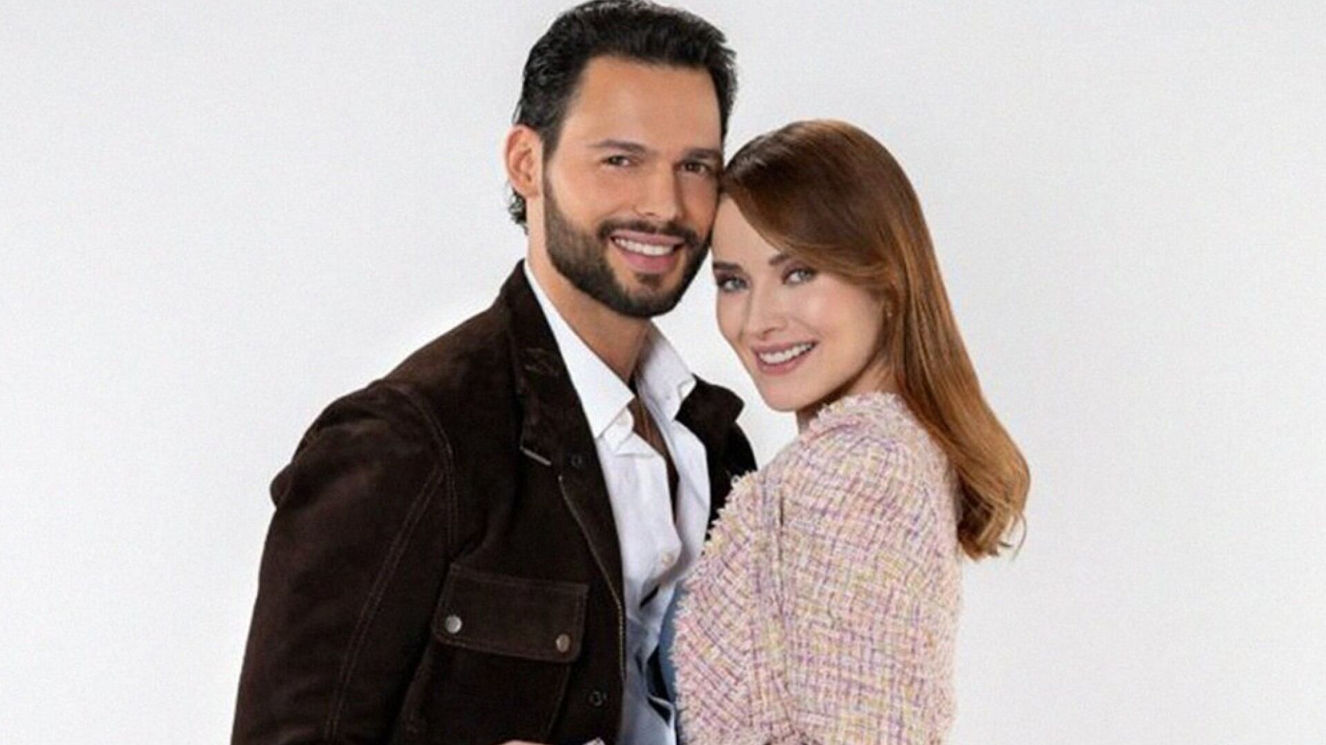 Manuel Palomares y Kimberly Dos Ramos