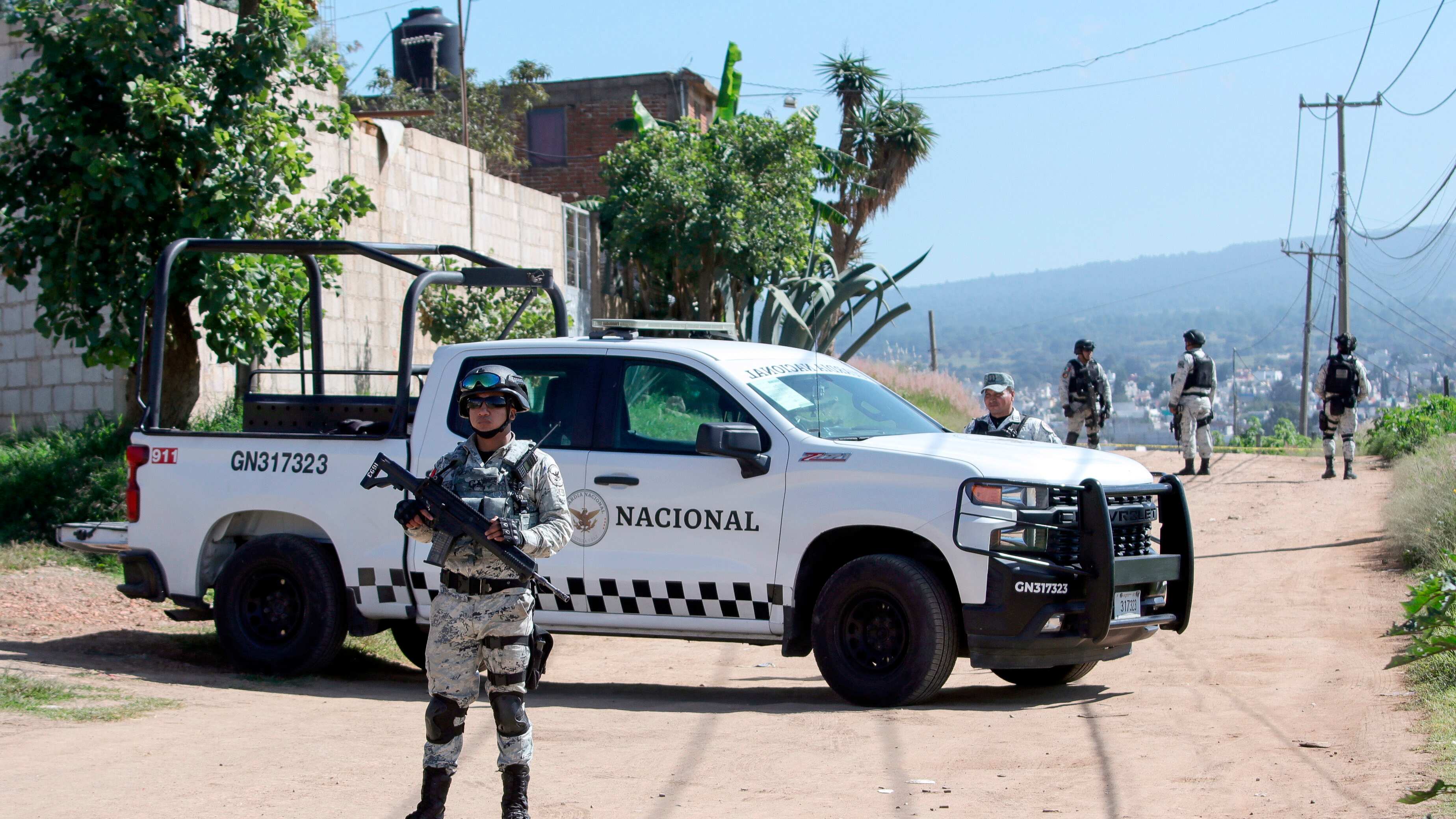 Elementos de la GN participan en distintas labores de seguridad.