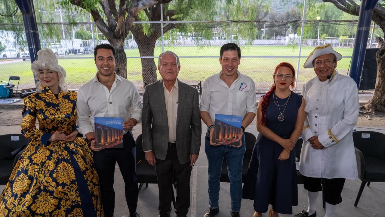 Conmemoran 300 años del Acueducto de Querétaro con libro histórico