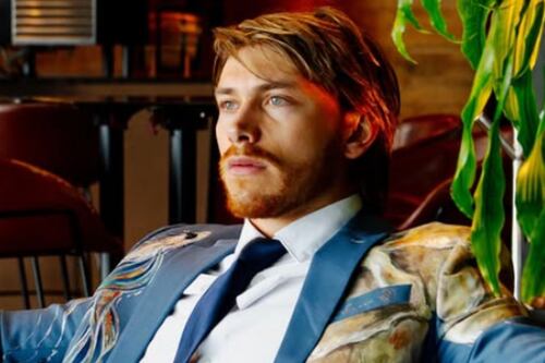 ¿Cuánto dinero se llevó Aldo de Nigris en total con su sueldo semanal y el premio de LCDLFM?