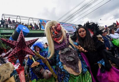 Arranca el desfile de las Momias en Almoloya de Juárez