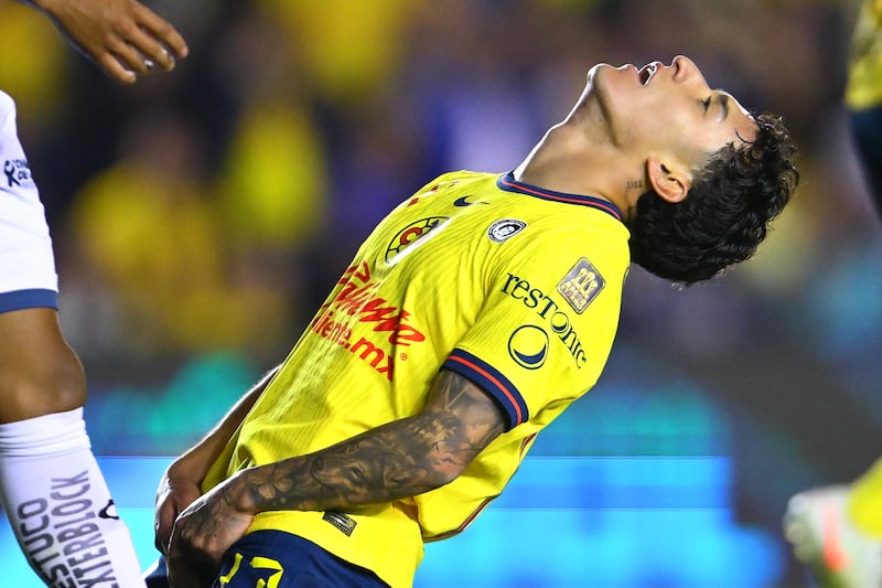 Alejandro Zendejas no será titular ante Cruz Azul