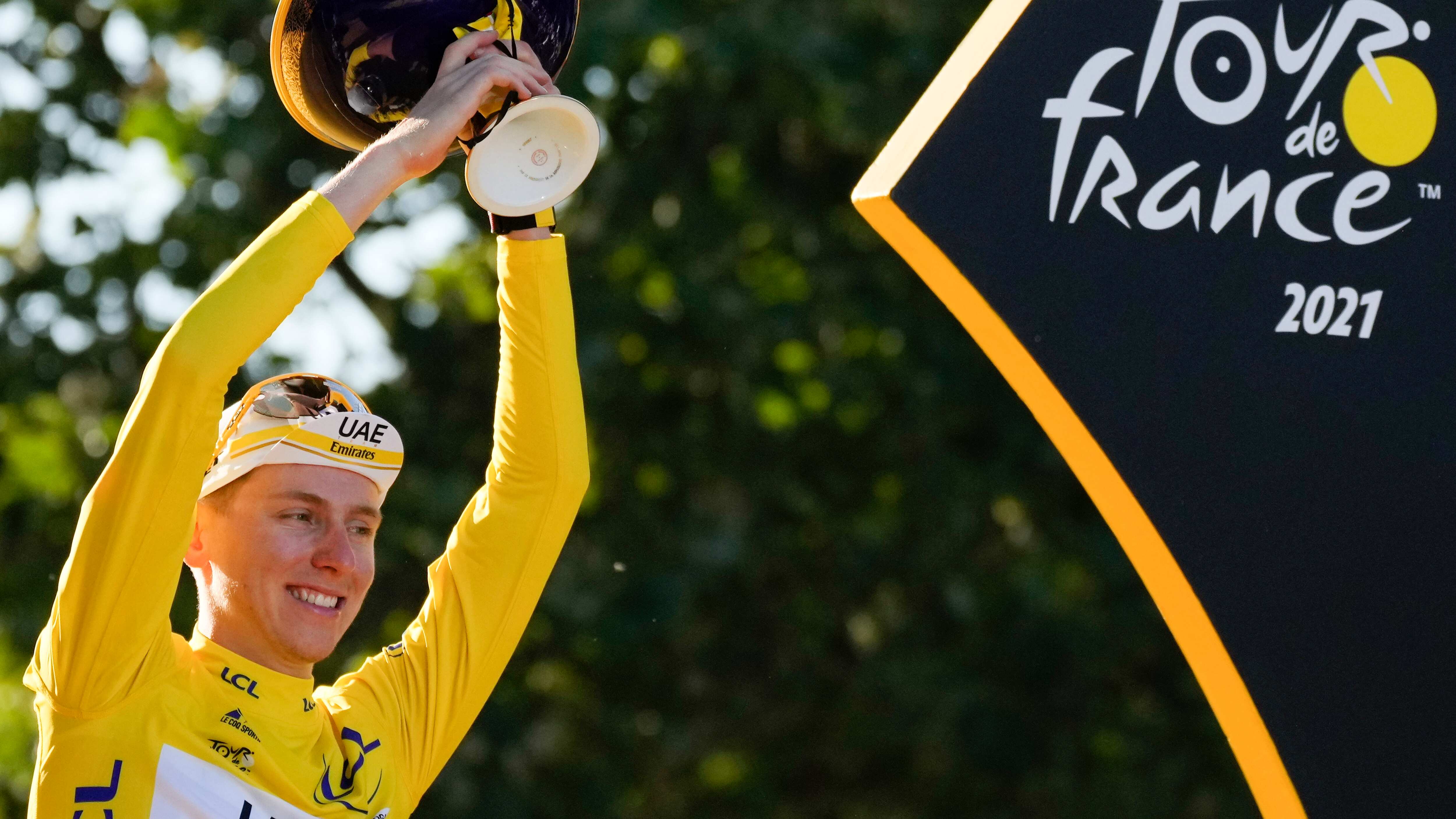 Tadej Pogacar se declara bicampeón del Tour de Francia