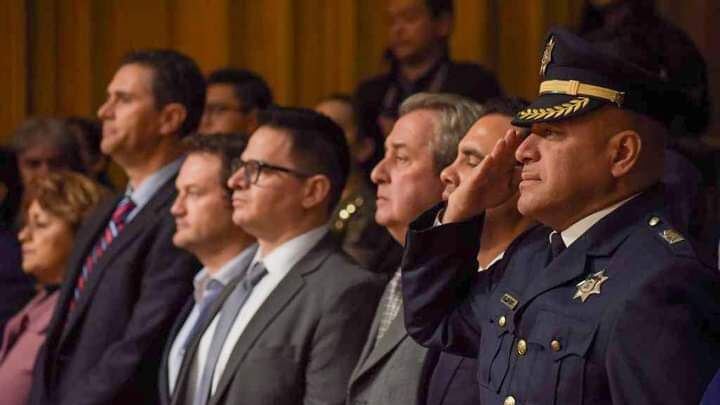 Se disculpa secretario de Seguridad de León por posibles violaciones de agentes.