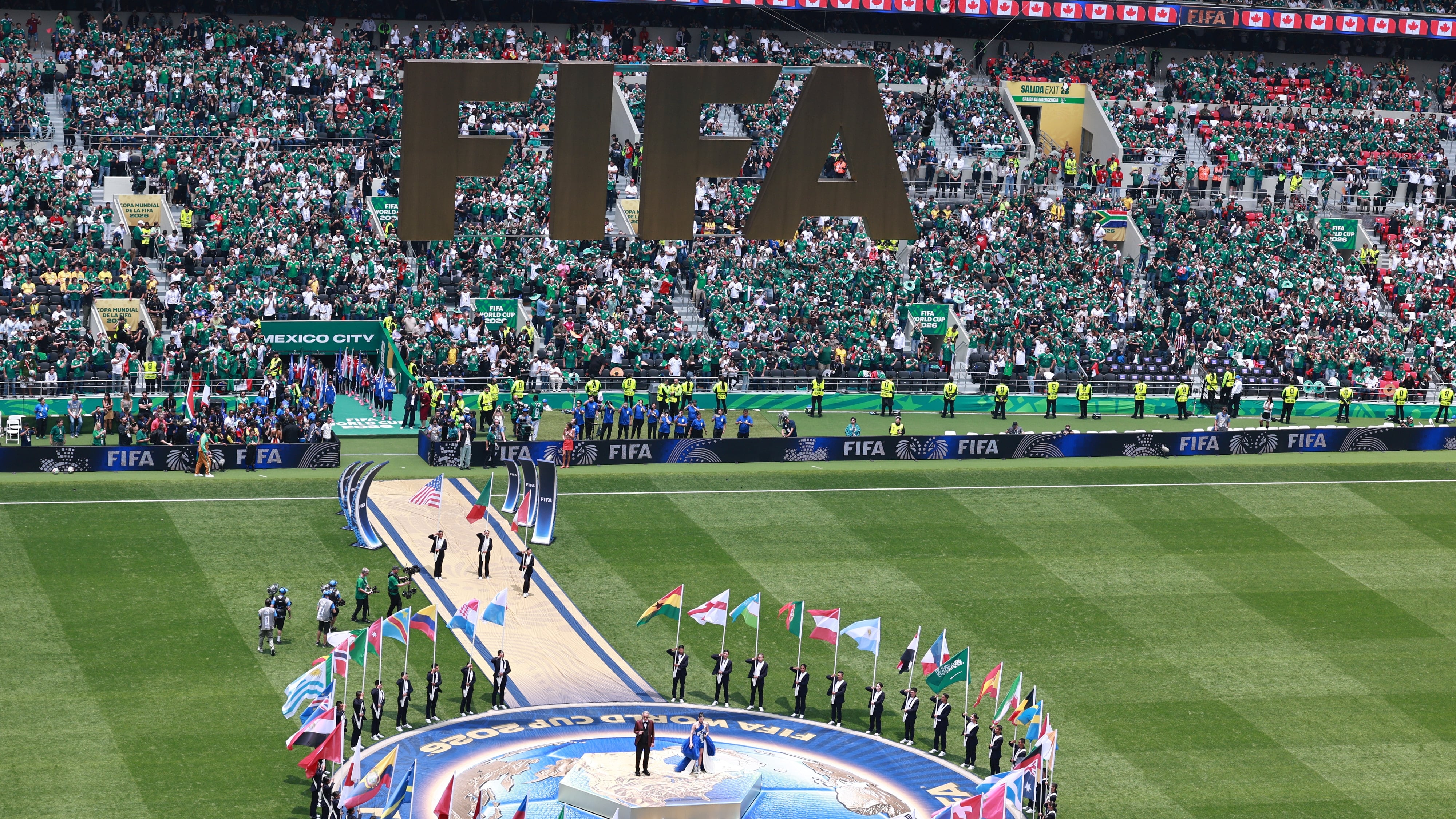 La entrada de los futbolistas se ha visto mejor
