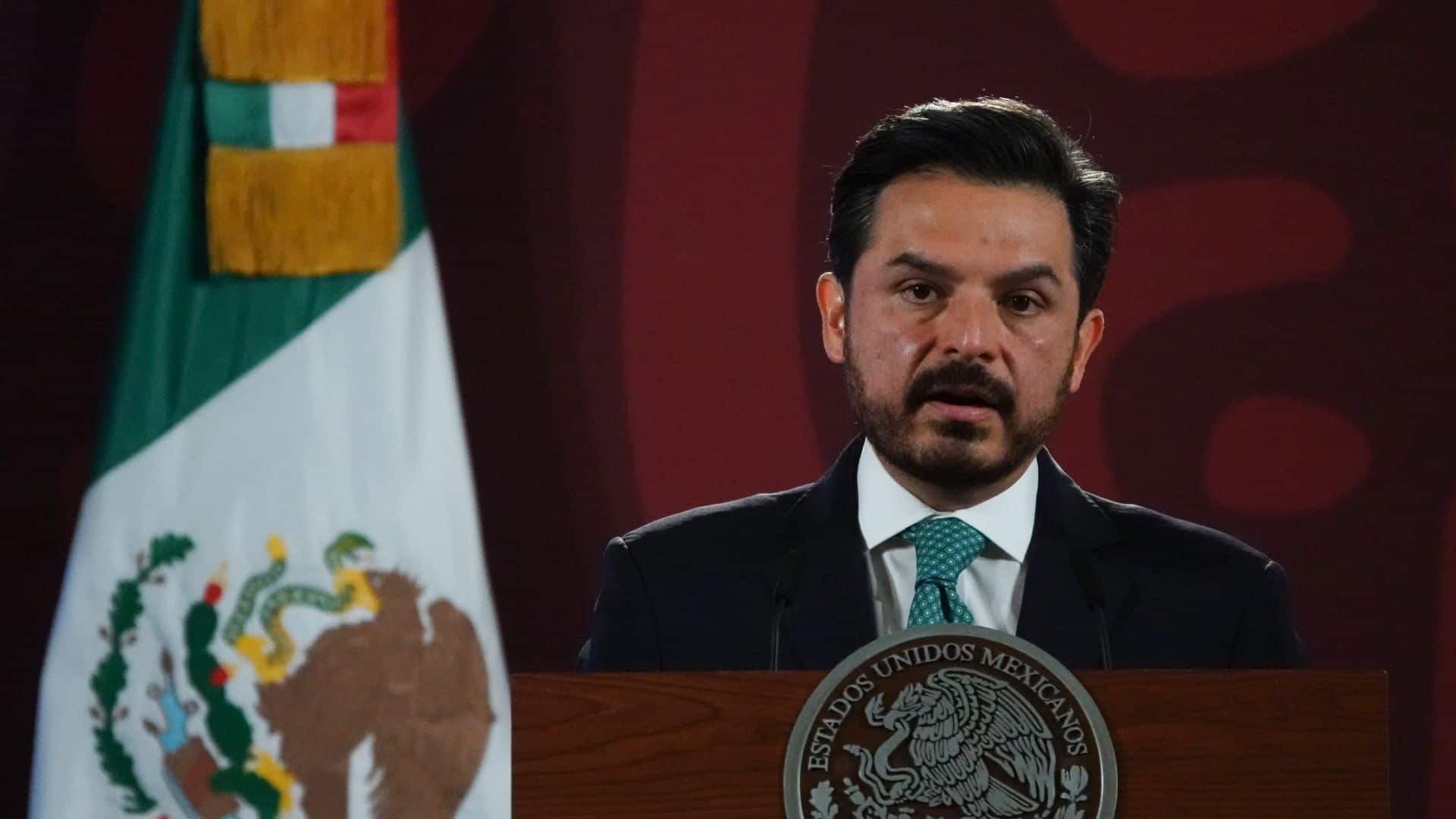 CIUDAD DE MÉXICO, 26JULIO2022.- Andrés Manuel López Obrador, presidente de México, en compañía del gabinete de salud: Jorge Alcocer, secretario de Salud; Hugo López-Gatell, subsecretario de Prevención y Promoción a la Salud, y Zoé Robledo, titular del Instituto Mexicano del Seguro Social (IMSS), dieron a conocer las cifras respecto al avance en la contratación de médicos especialistas, así como de la baja en contagios por Covid-19. Por otro lado, Alejandra Fraustro, secretaria de Cultura; Marcelo Ebrard, secretario de Relaciones Exteriores, y Diego Prieto, titular del Instituto Nacional de Antropología e Historia (INAH), dieron detalles sobre la recuperación de más de 2 mil piezas arqueológicas robadas en el pasado y que serían subastadas en Europa. Por último, la participación de Rosa Icela Rodríguez, declaró que oficialmente las cifras de homicidios dolosos.