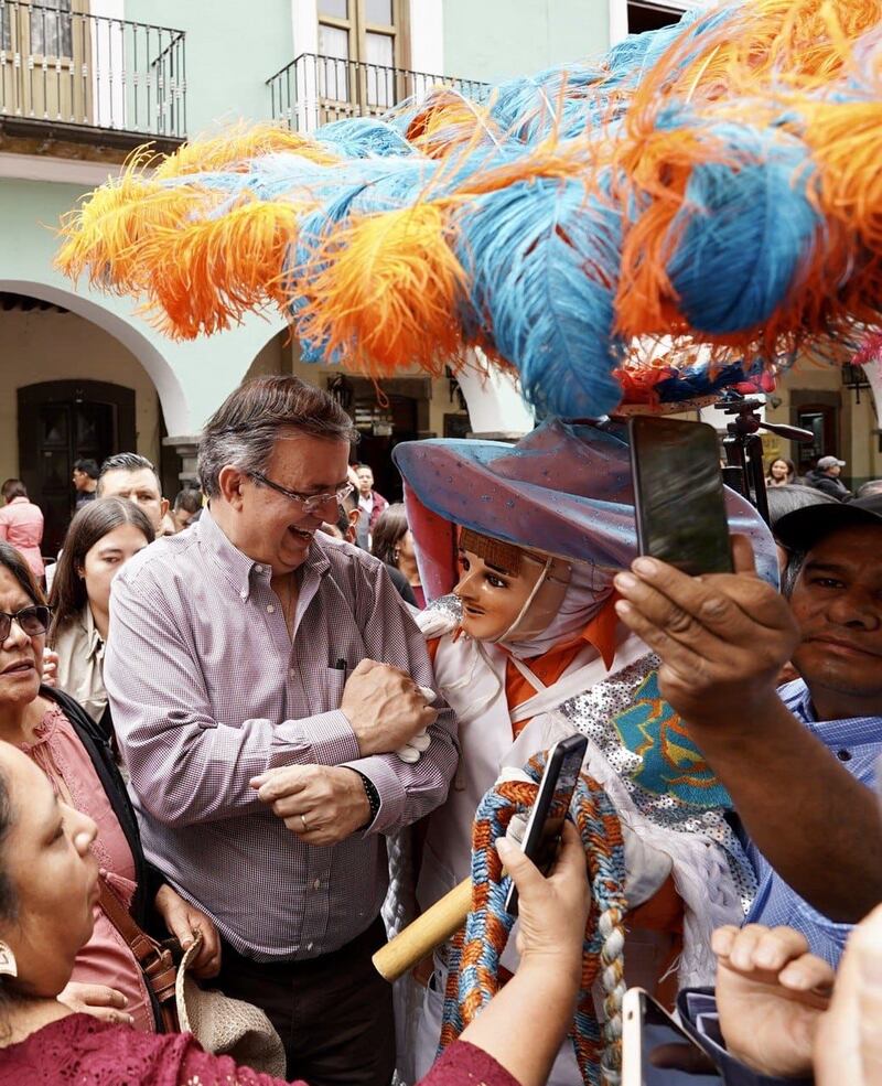 Marcelo Ebrard acude a Tlaxcala para abordar proyectos de infraestructura