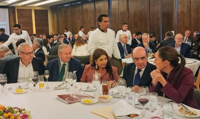Claudia Sheinbaum comparte su visión en materia de seguridad ante miembros del Club de Industriales