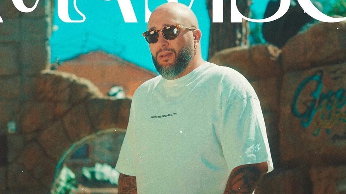 ‘El Mambo’ se sitúa ahora mismo en los puestos más altos de los charts más importantes de la industria musical actual,