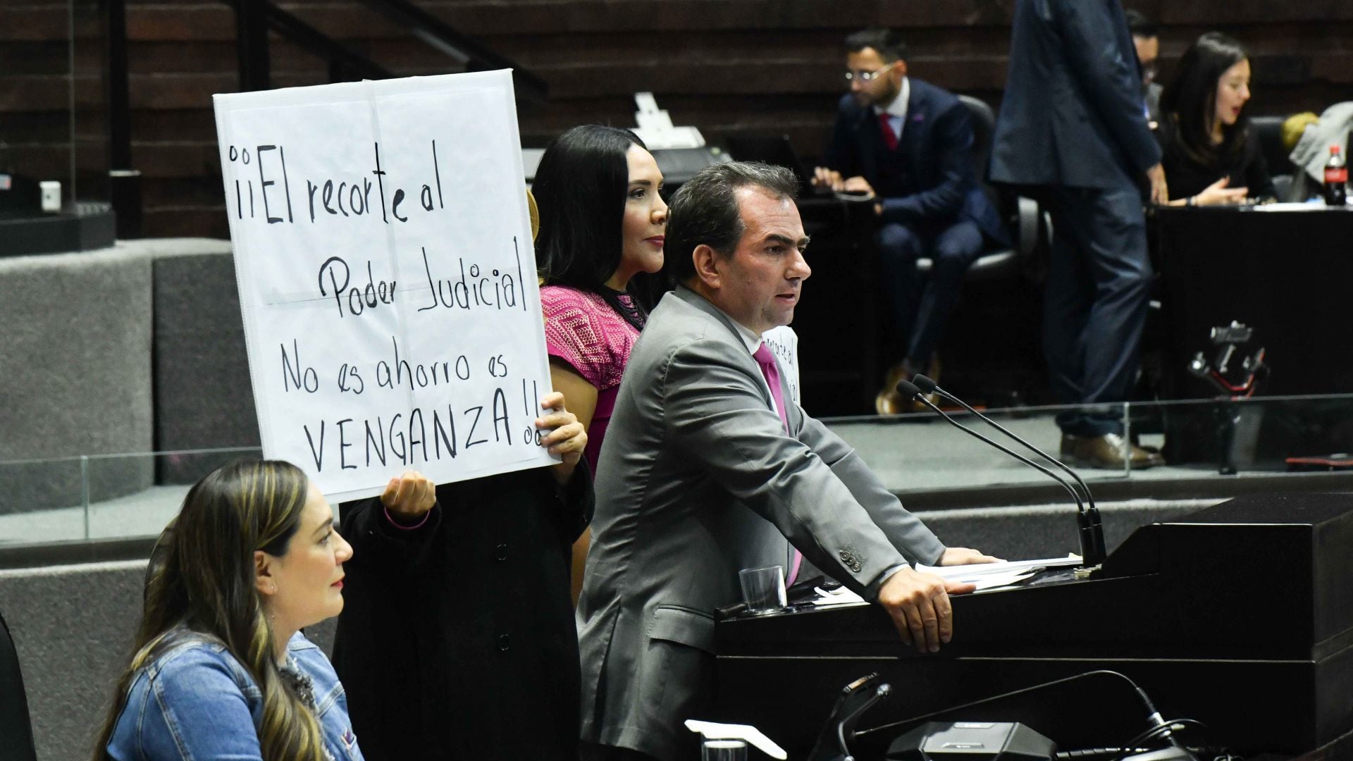 Diputados aprueban recorte a fondos y fideicomisos del Poder Judicial