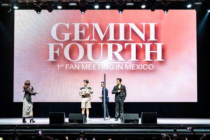 Los actores tailandeses Gemi Fourth se reunieron con sus fans mexicanos por primera vez el Teatro Metropolitan