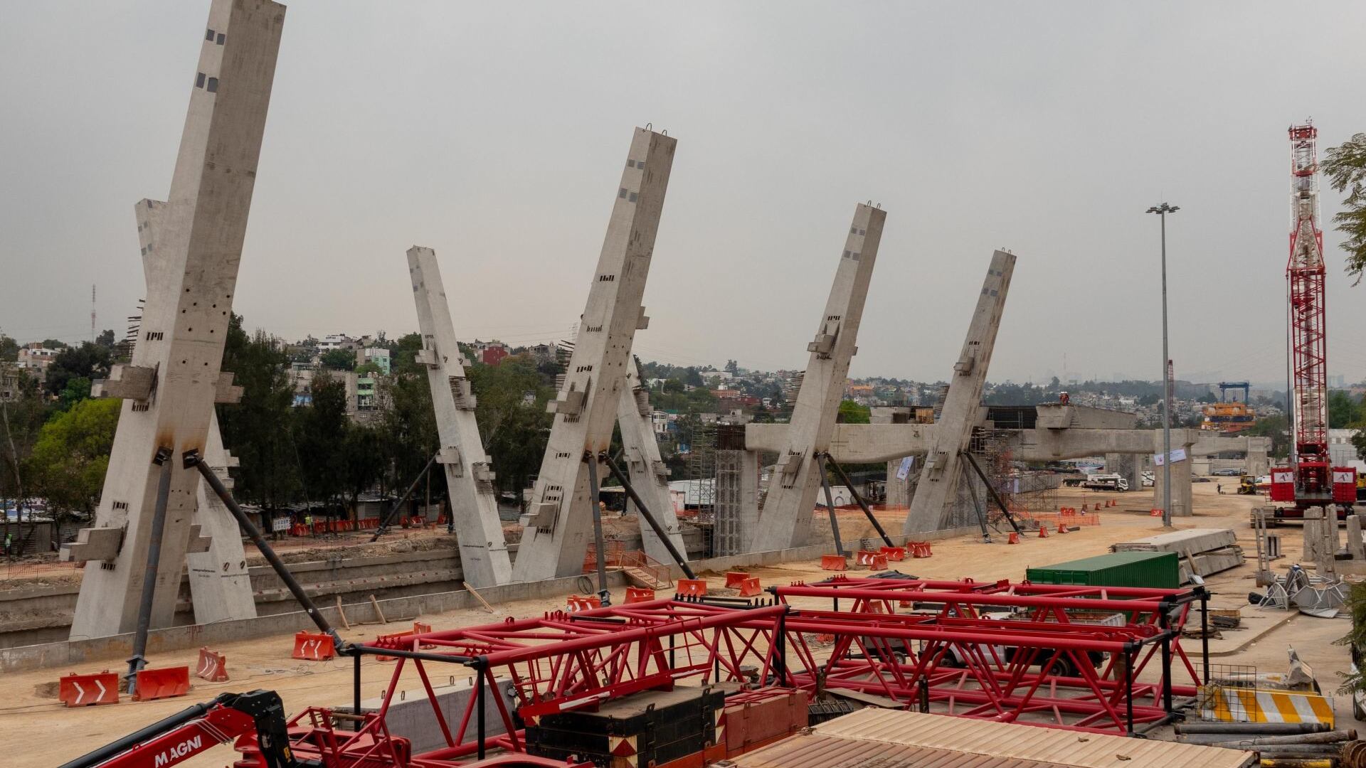 Cerrarán circulación de la Autopista México-Toluca por obras de Tren Interurbano