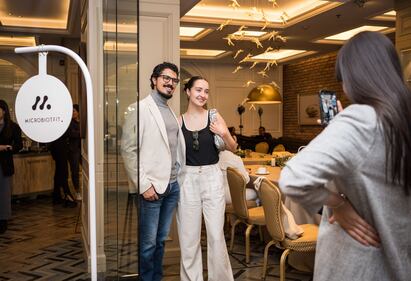 15 distinguidos perfiles mexicanos del sector salud, en el inicio de una certificación en colaboración con el Instituto de Salud Funcional Mente - Cuerpo.