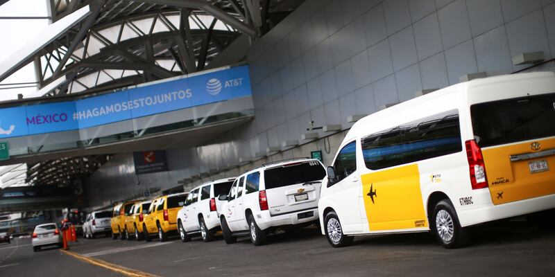 Taxis Sitio 300