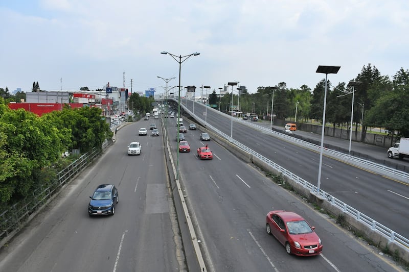 Periférico Norte a cirugía: Gobierno del EdoMéx rehabilita 54 kilómetros, tras una década sin mantenimiento