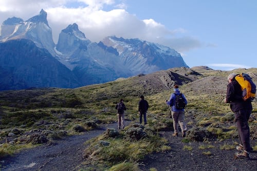 Mueren dos mexicanos en Chile durante tragedia por “condiciones extremas” en ruta de senderismo