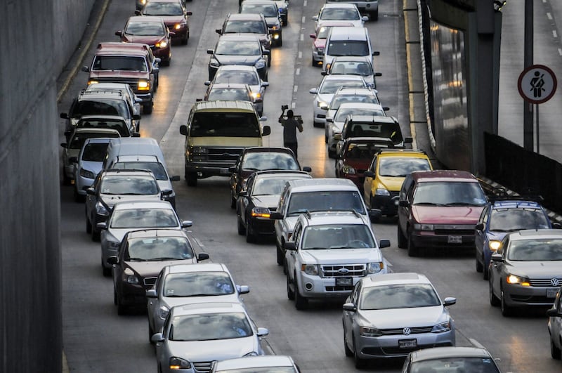 Hoy No Circula en CDMX y Edomex miércoles 30 de octubre de 2024