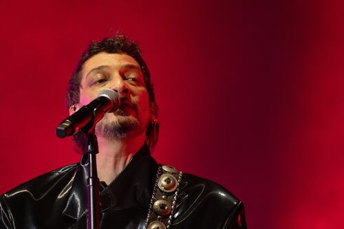 Zoé regresa con nueva música y sorprende a fans al compartir adelantos de su material