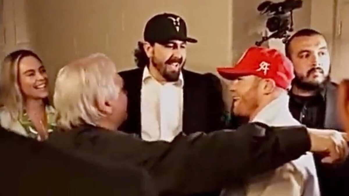 Amaury Vergara-Canelo Álvarez