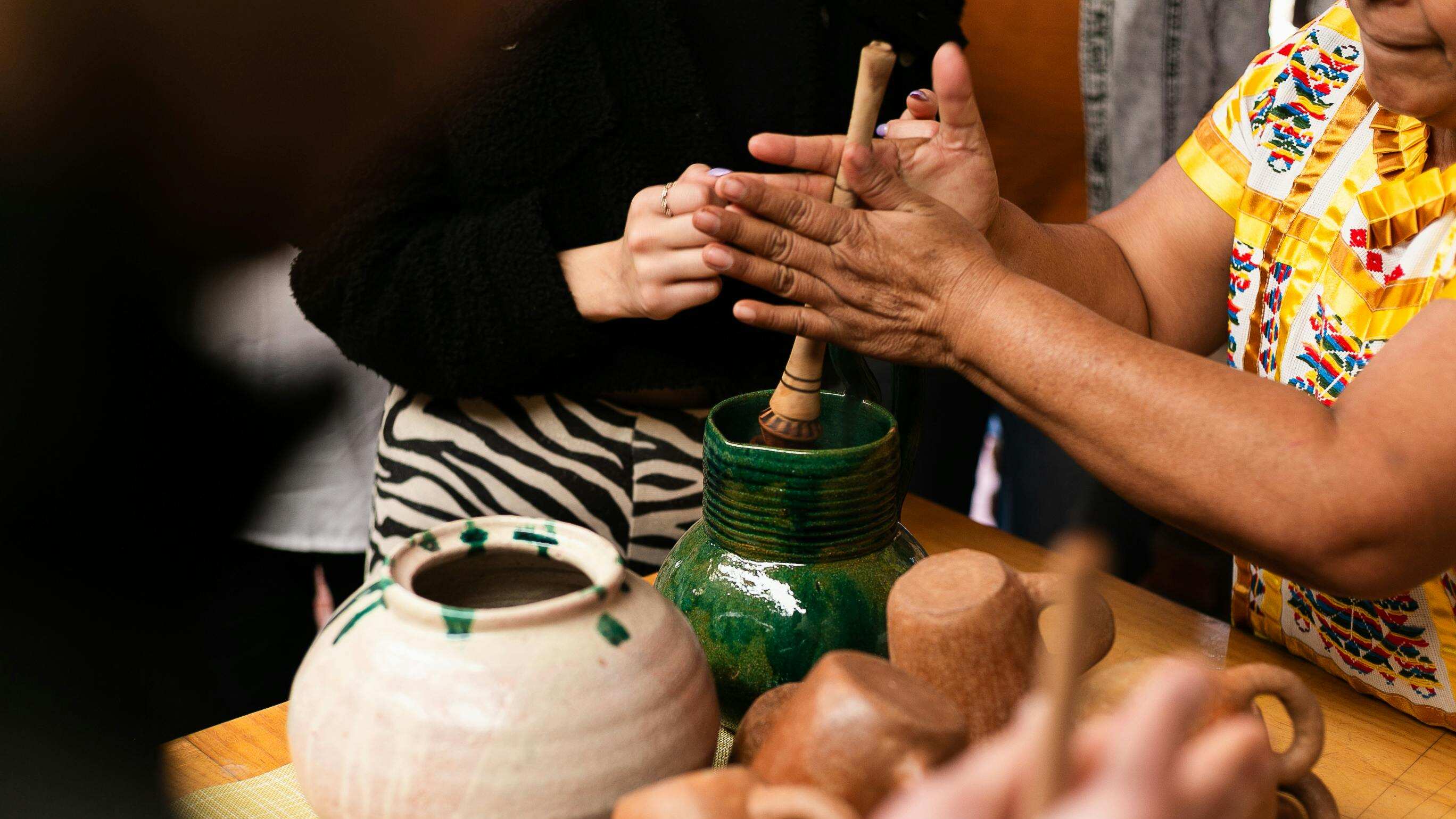 El gobernador detalla su visión de desarrollo turístico con impacto social, conectividad mejorada y orgullo cultural en el Tianguis 2025