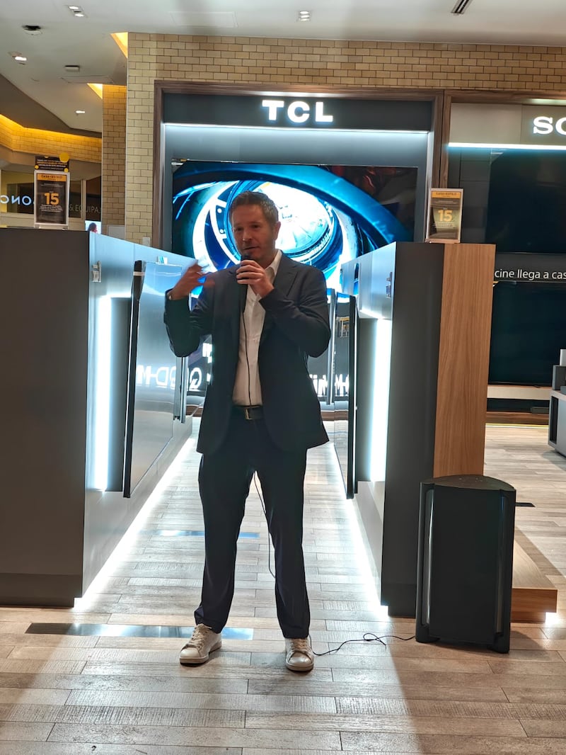 Los visitantes conocerán  y explorarán pantallas inmersivas, barras de sonido y gadgets con asesoría personalizada para encontrar el equipo perfecto y transformar la manera en que disfrutan la tecnología en casa