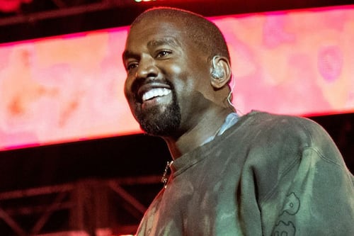 Modelo acusa de abuso sexual a Kanye West y el rapero responde que fue “una expresión artística”