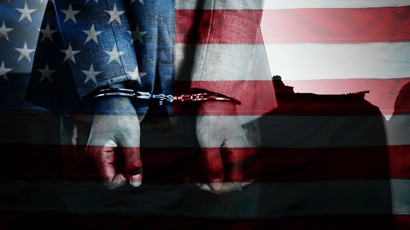 Joe Biden sopesa la posibilidad de detener en la frontera a familiar migrantes que intenten cruzar a EU