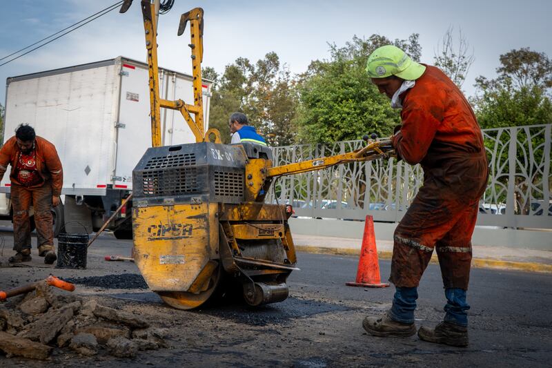 Pepe Chedraui Budib supervisó la ejecución de la Campaña Capitalina Nocturna Bacheando Puebla