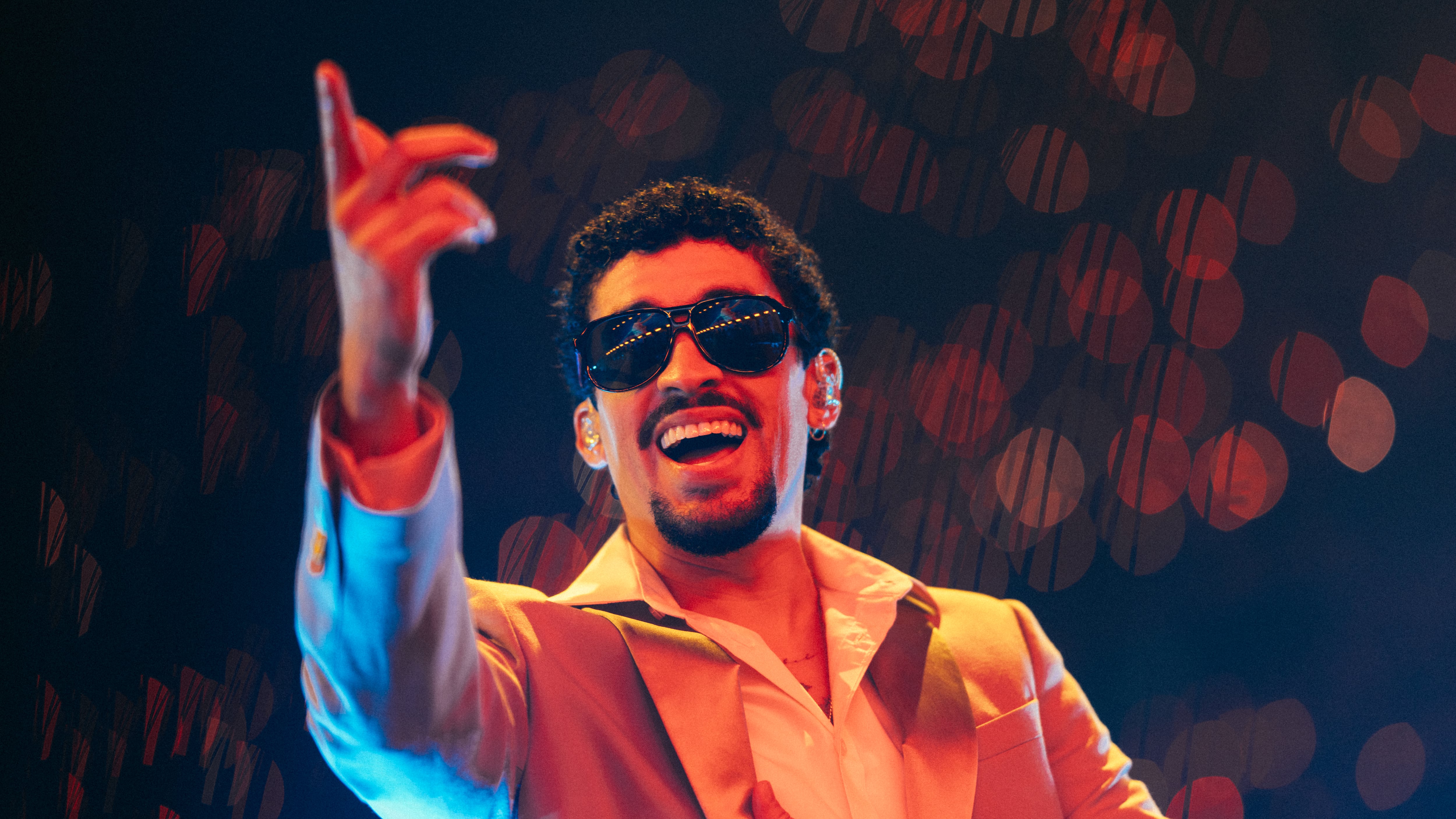 El artista puertorriqueño en la residencia "No me quiero ir de aquí" en el Coliseo de Puerto Rico, José Miguel Agrelot.