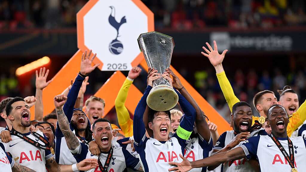 Tottenham campeón