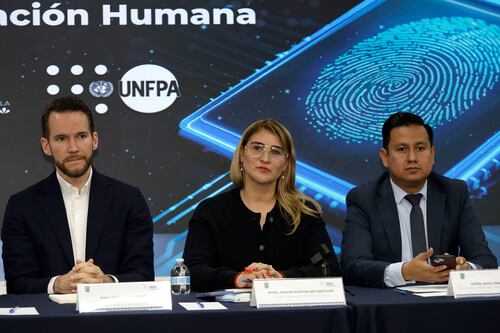 Identifican cuerpos de personas en Semefo con programa de huellas dactilares de Fiscalía